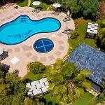 Mesken Inn Goecek Hotel Гёчек