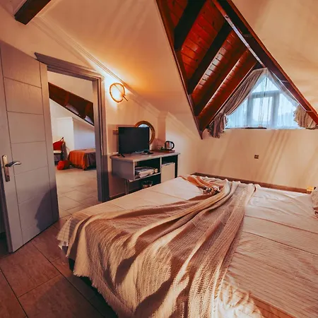 Mesken Inn Goecek Hotel ホテル 2*