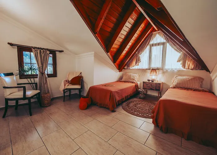 Mesken Inn Goecek Hotel ホテル